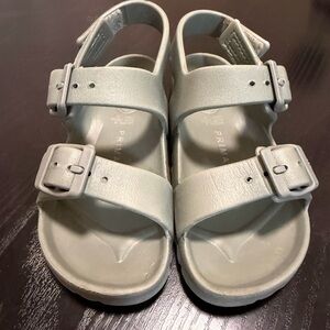 Primark Kids Sandals in  green